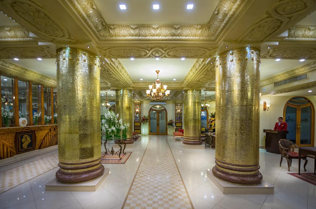 ลูซุส แกรนด์ โฮเต็ล Hotel ลาฮอร์ ภายนอก รูปภาพ